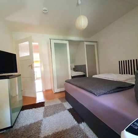 Apartment Am Suedpark Erfurt - Inkl Garten Mit Sitzlounge - Zentrumsnah Exteriör bild